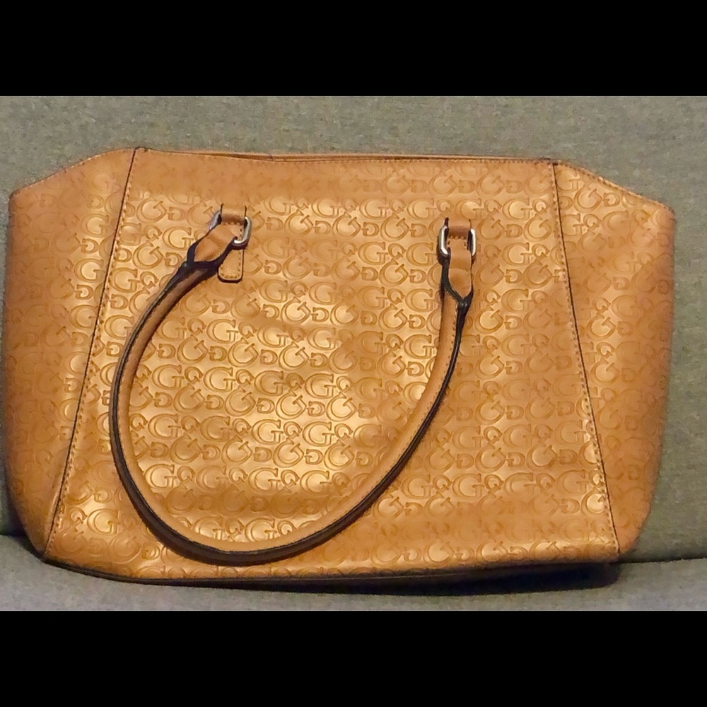 Guess Logo Embossed Carry-All - Picture 3 of 11